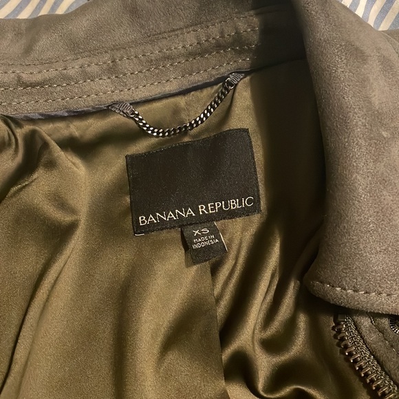 Great condition Banana Republic Moto jacket. - Picture 2 of 8